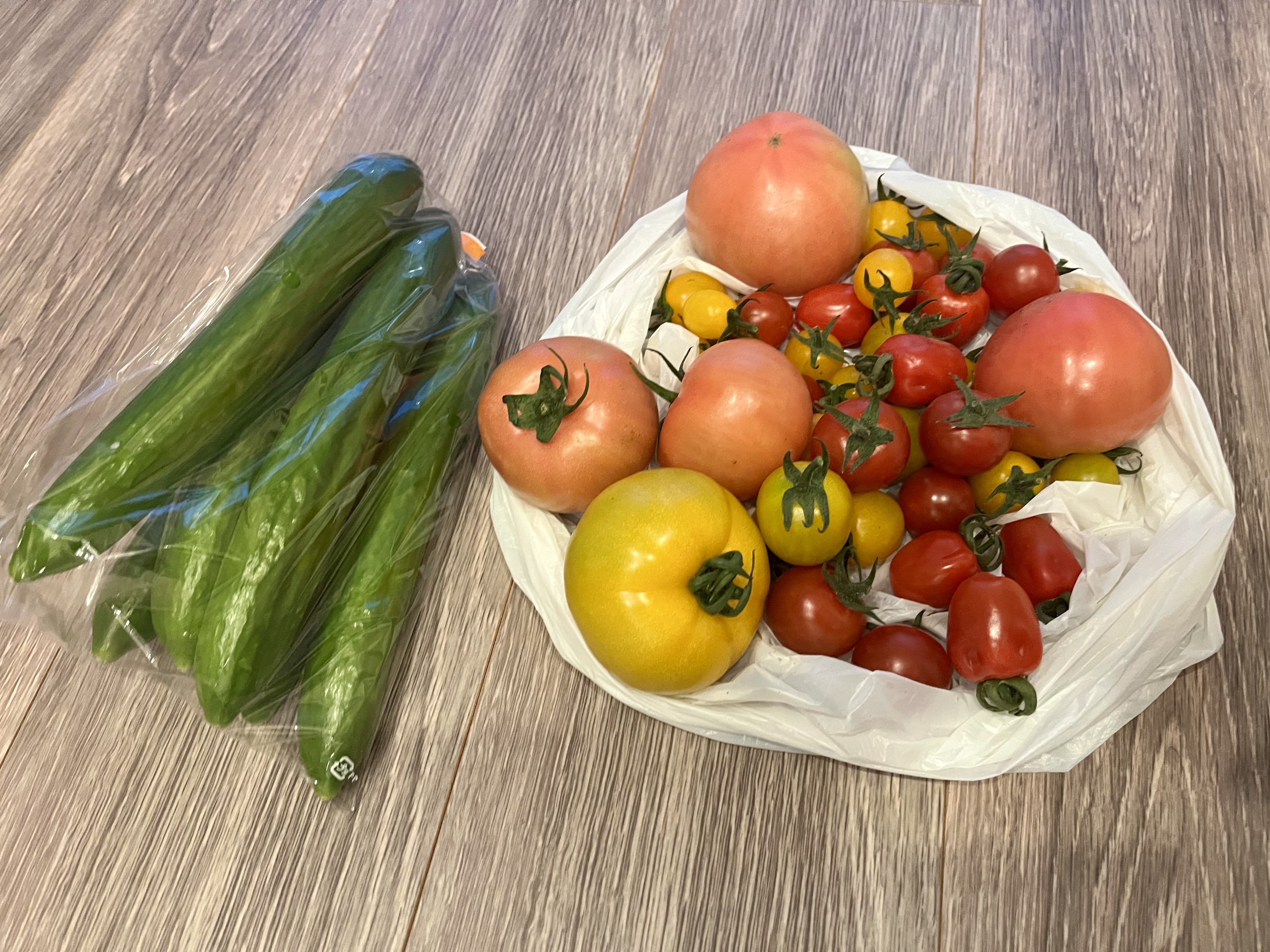 収穫体験でいただいたカラフルな野菜たち