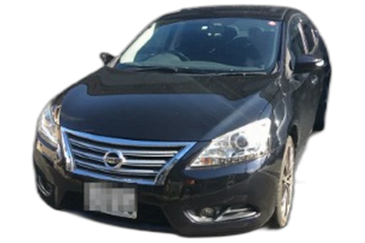 日産　シルフィの車種サムネイル画像