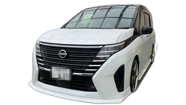 日産　セレナの車種サムネイル画像