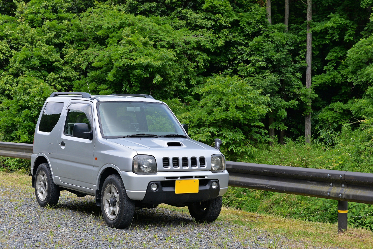 軽自動車には車庫証明は不要?届出が必要な場合の流れと手続きを解説