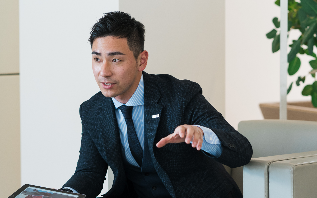 中古車買取営業マンの本音。何を考えながら交渉しているのか