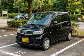 【2026年最新】ゼストスパークの燃費は本当に悪い?実燃費やカタログ値、ガソリン代から中古の寿命・ターボの見分け方まで徹底解説!