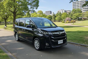 ノアvsヴォクシー リセール最強は?リセール率111%超の実例で徹底比較!