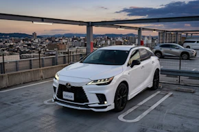 【2026年最新】レクサス RXの燃費は悪い?実燃費・ガソリン代・ライバル比較を徹底解説