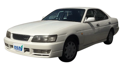 日産 ローレルのサムネイル