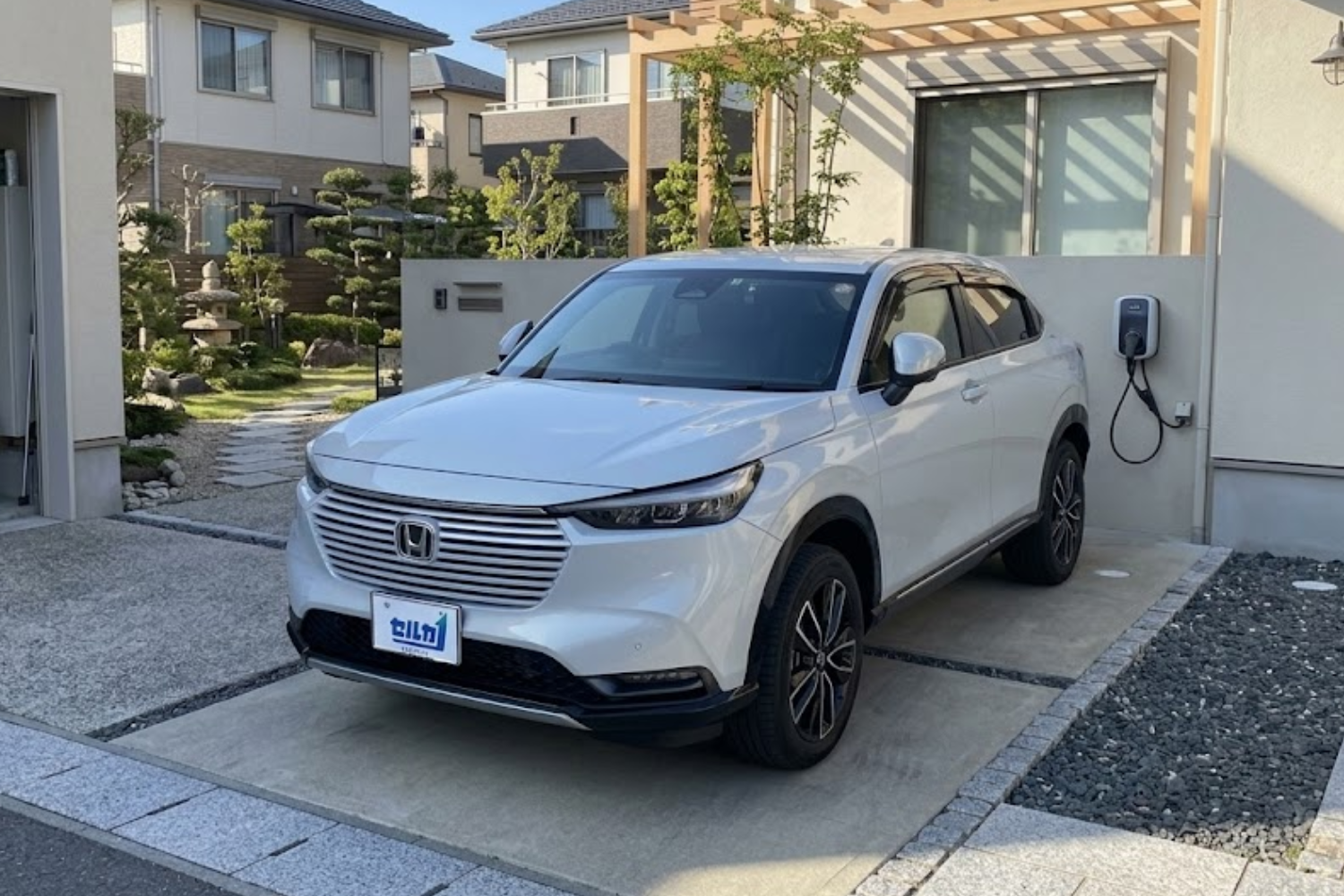 ホンダ ヴェゼルの税金はいくら?自動車税・重量税の金額と安く抑えるコツを徹底解説