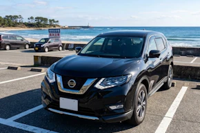 日産 エクストレイルの維持費は高い?年間・月々の総額から削減のコツまで徹底解説