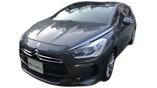 ＤＳオートモビル　ＤＳ５の車種サムネイル画像