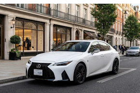 レクサスISの税金はいくら?年間維持費と支払い時期、中古車購入時の注意点まで徹底解説