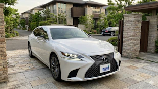 レクサスLSの燃費は悪い？歴代モデルの実燃費・維持費シミュレーションと後悔しない選び方を徹底解説
