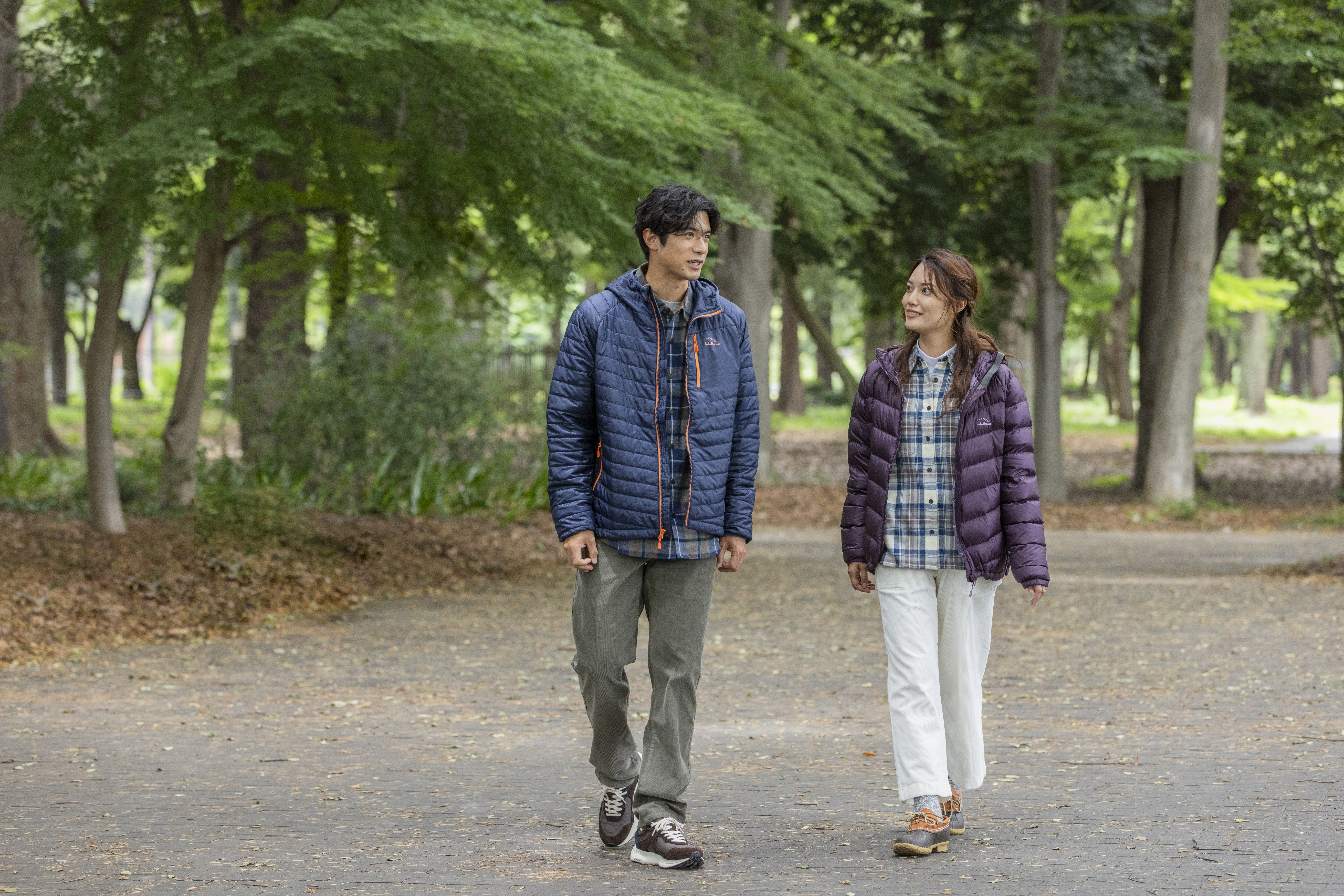 ウィメンズ ウルトラライト 850 ダウン・ジャケット、フード付き 通販