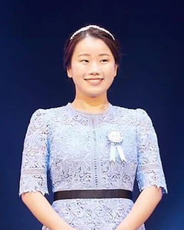 西原 華奈