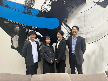 【22卒座談会】「同期」であり「同志」。多様なキャリアの4人が語る、互いの成長を支える絆