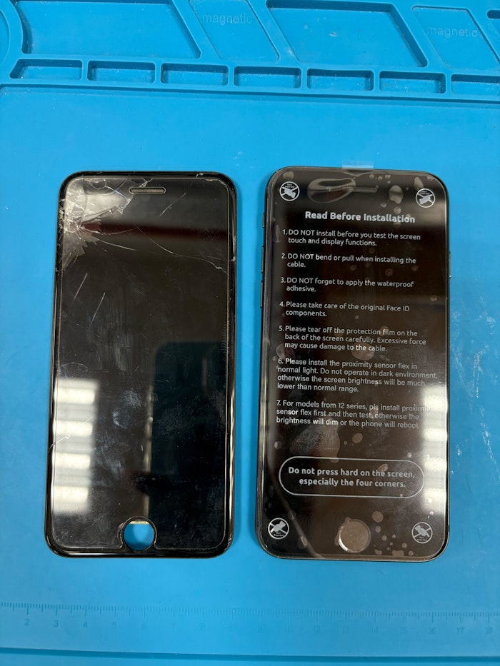 画面交換　iPhoneSE2　即日