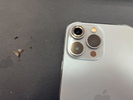 【岡崎市】iPhone 13ProMax カメラレンズ修理 まちスマ岡崎店