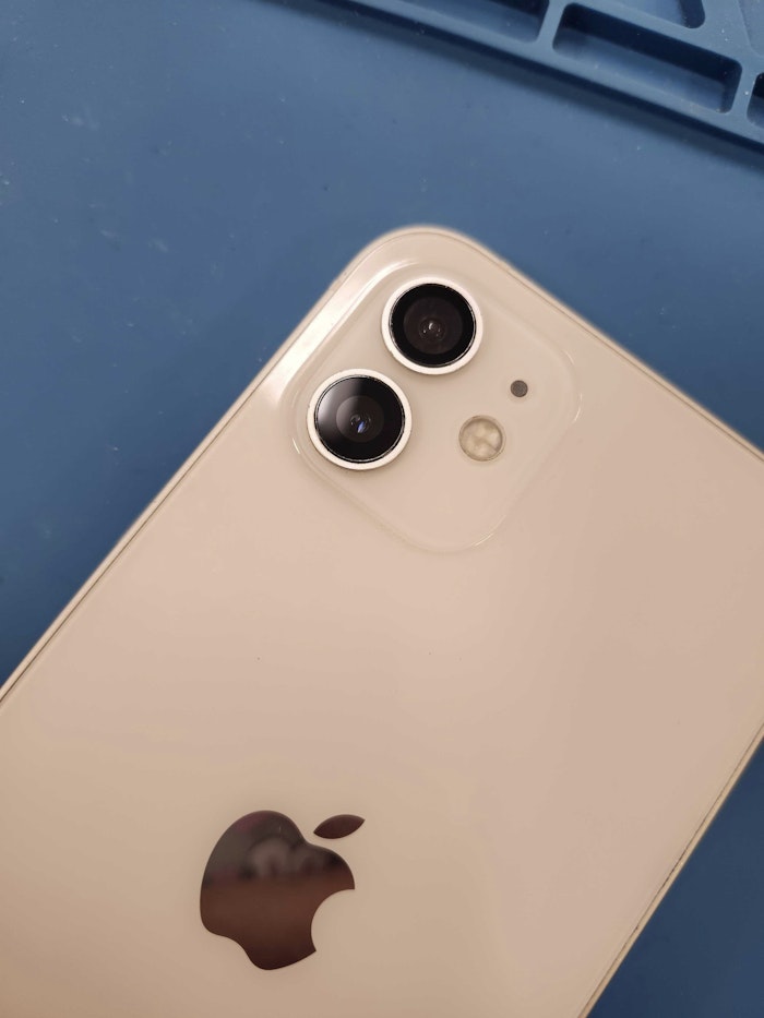 iPhone12　レンズ割れ　レンズ交換