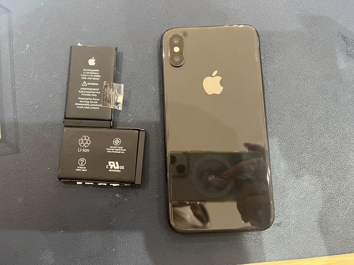 あいふぉん　アイフォン　iPhone X 充電もたない　1日もたない　減りが早い　経年劣化　サービス表記　電源勝手に落ちる　シャットダウン　ばってりー　バッテリー　交換　修理