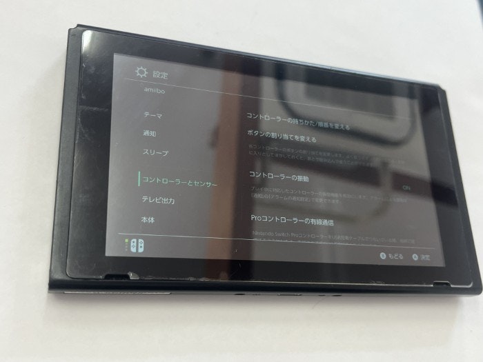 Switch  液晶もれ　タッチ効かない　画面真っ暗　修理　画面交換