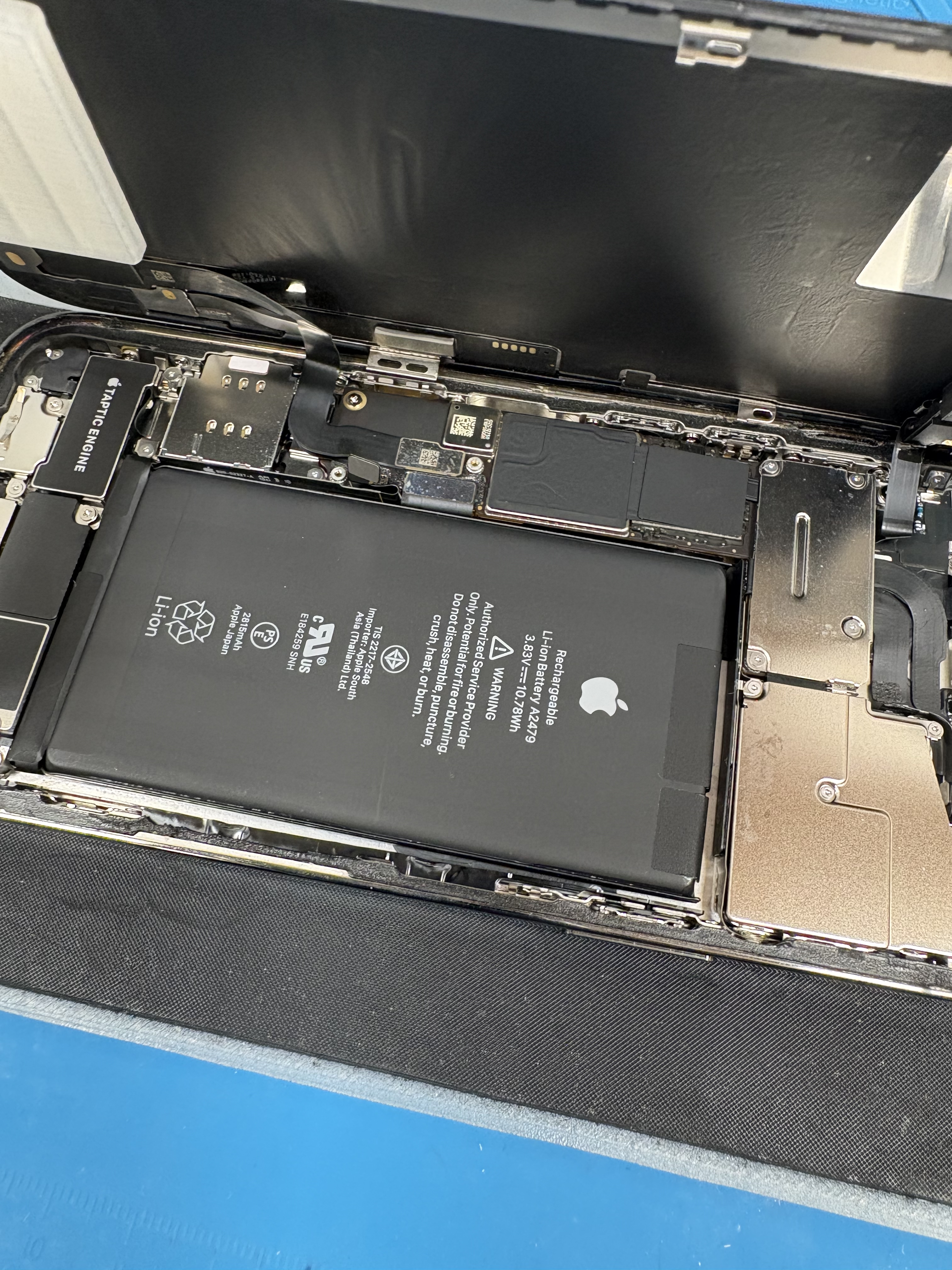 豊橋市】iPhone 12 Proの充電ができない！充電ドック交換で無事復旧
