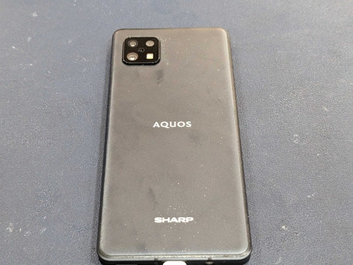 AQUOS sense6 バッテリー  減り早い 修理 バッテリー交換