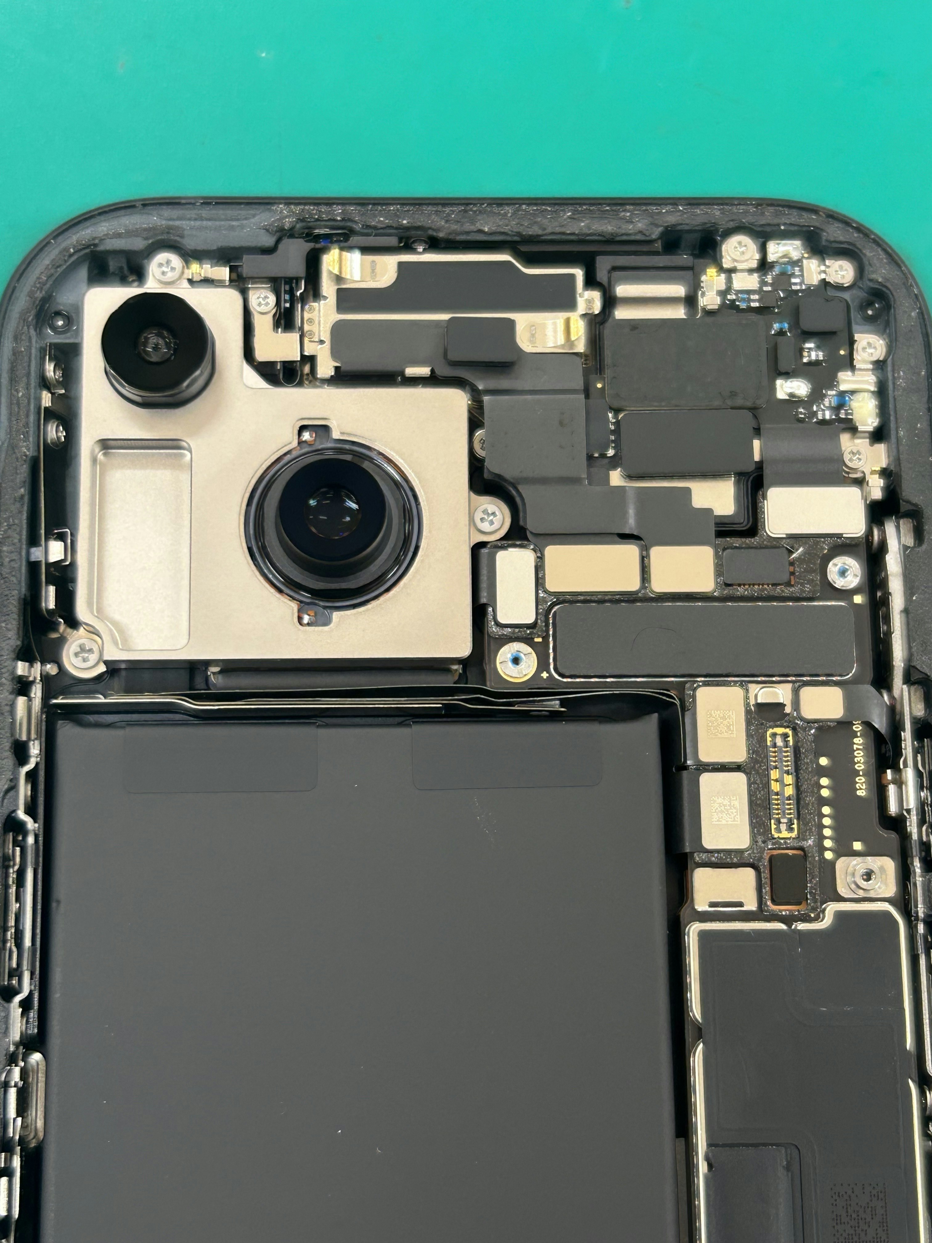 iPhone　アイフォン　カメラ　修理　春日井