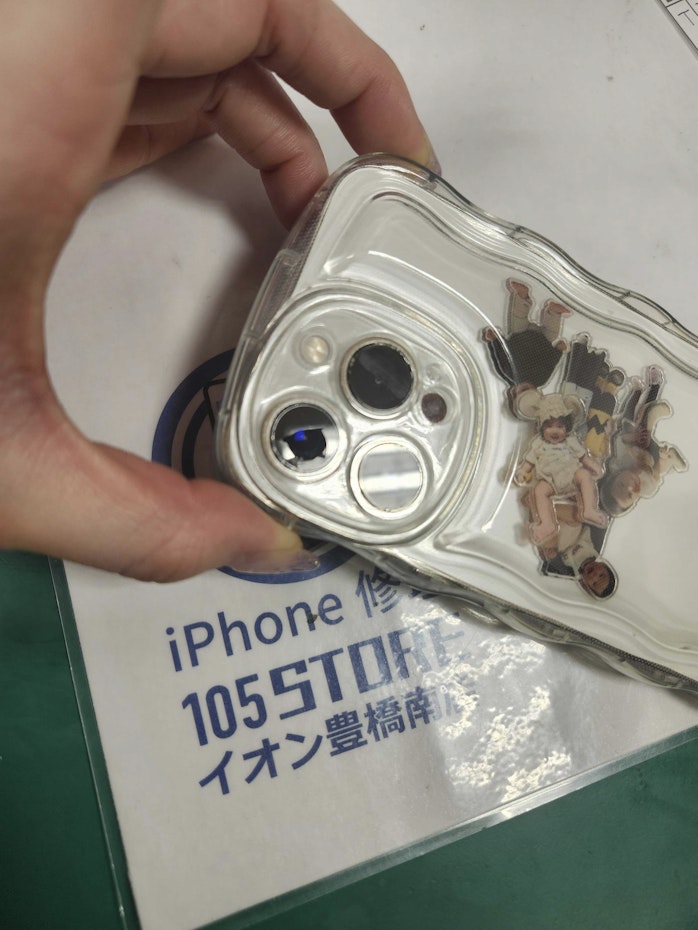 iPhone13Pro　カメラレンズ交換　レンズ割れ　レンズ修理