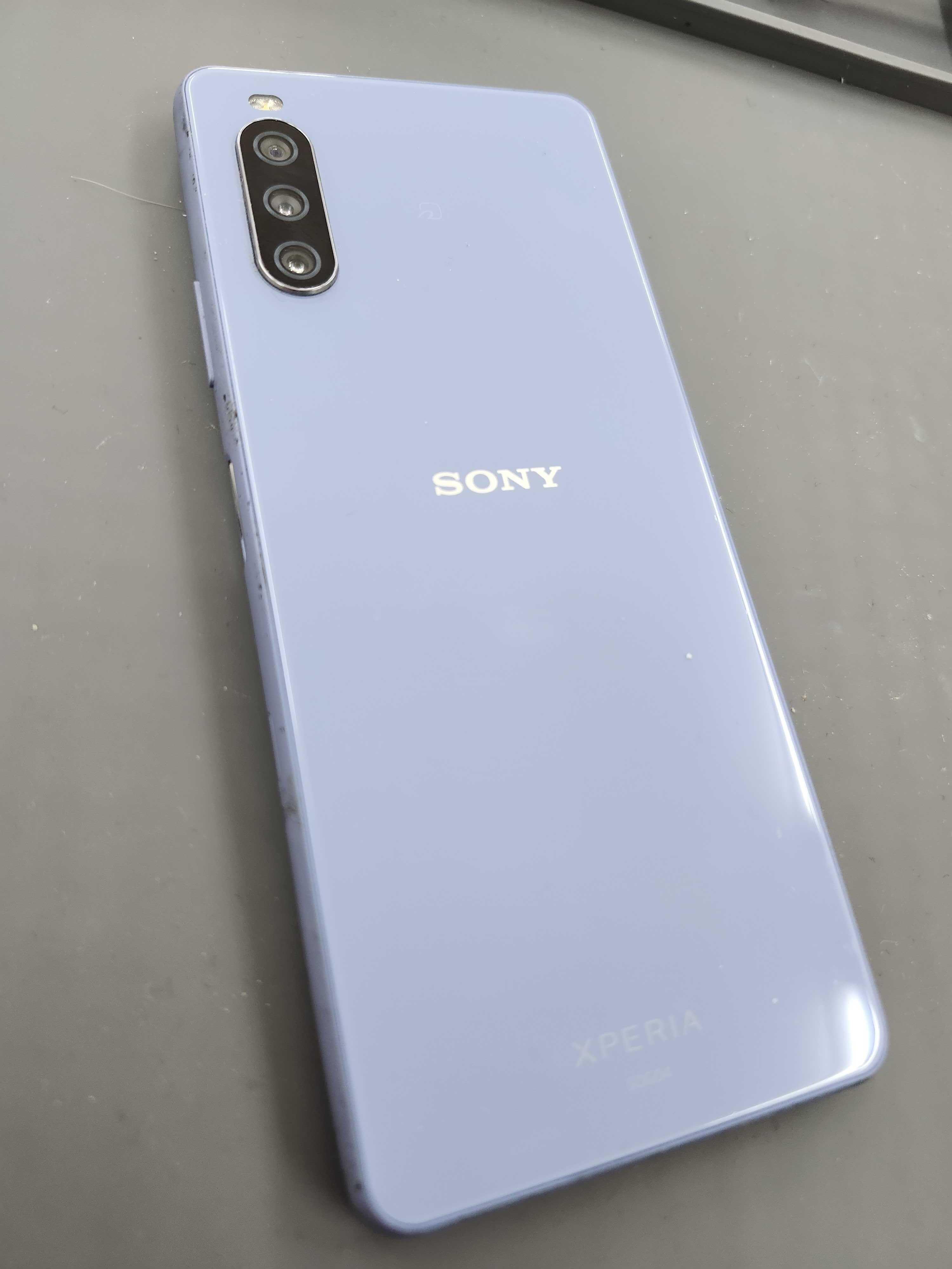 豊川市・当日修理OK】Xperia 10 IIIの電池の減りが早い…？バッテリー