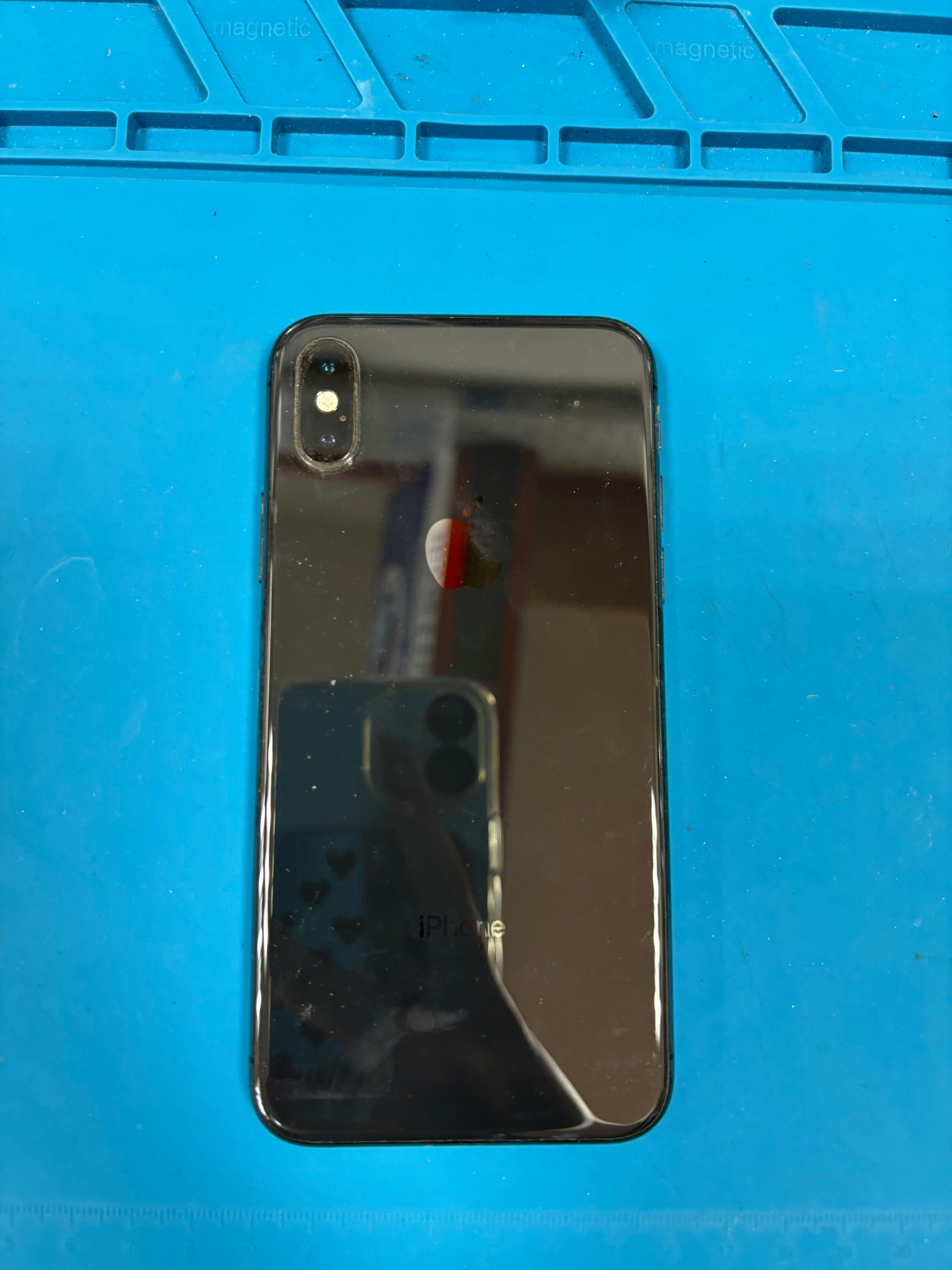 iPhoneX　充電出来ない　修理豊橋