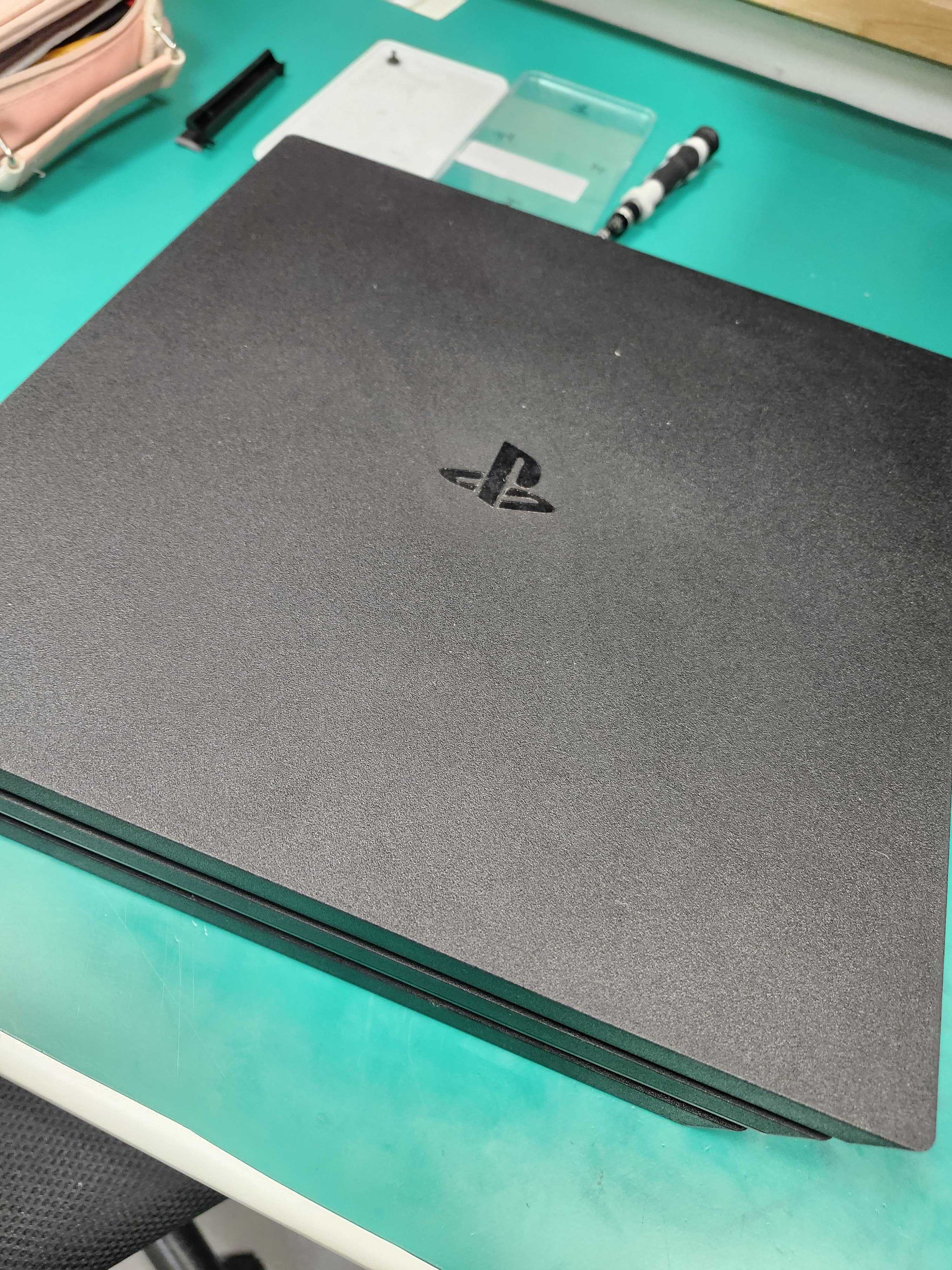 PS4pro グリスの塗り替え！🤗イオン豊橋南