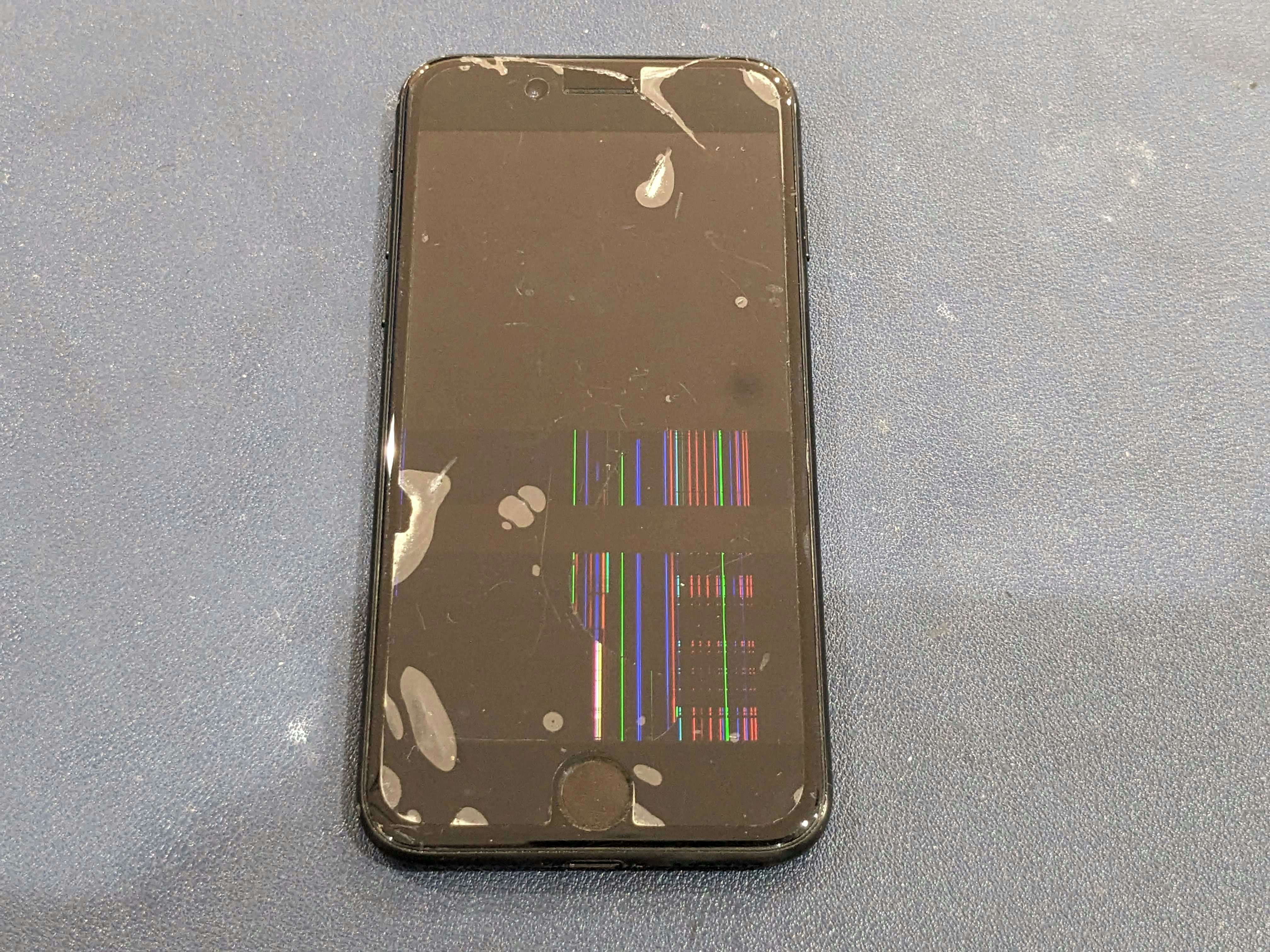 iPhone 7 液晶もれ タッチ効かない 画面真っ暗 修理 画面交換