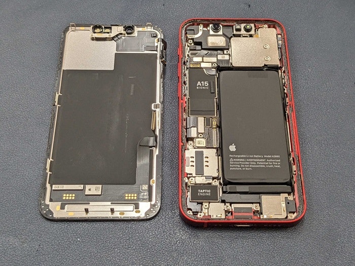 iPhone13mini　バッテリー交換　バッテリー修理　終電持ち悪い　充電すぐ切れる