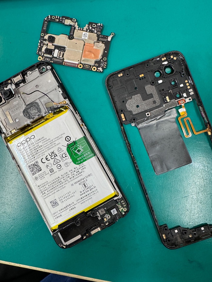 OPPO HA-2 Cherry Red　使用時間僅か OPPO HA-2 Cherry Red 使用時間僅か