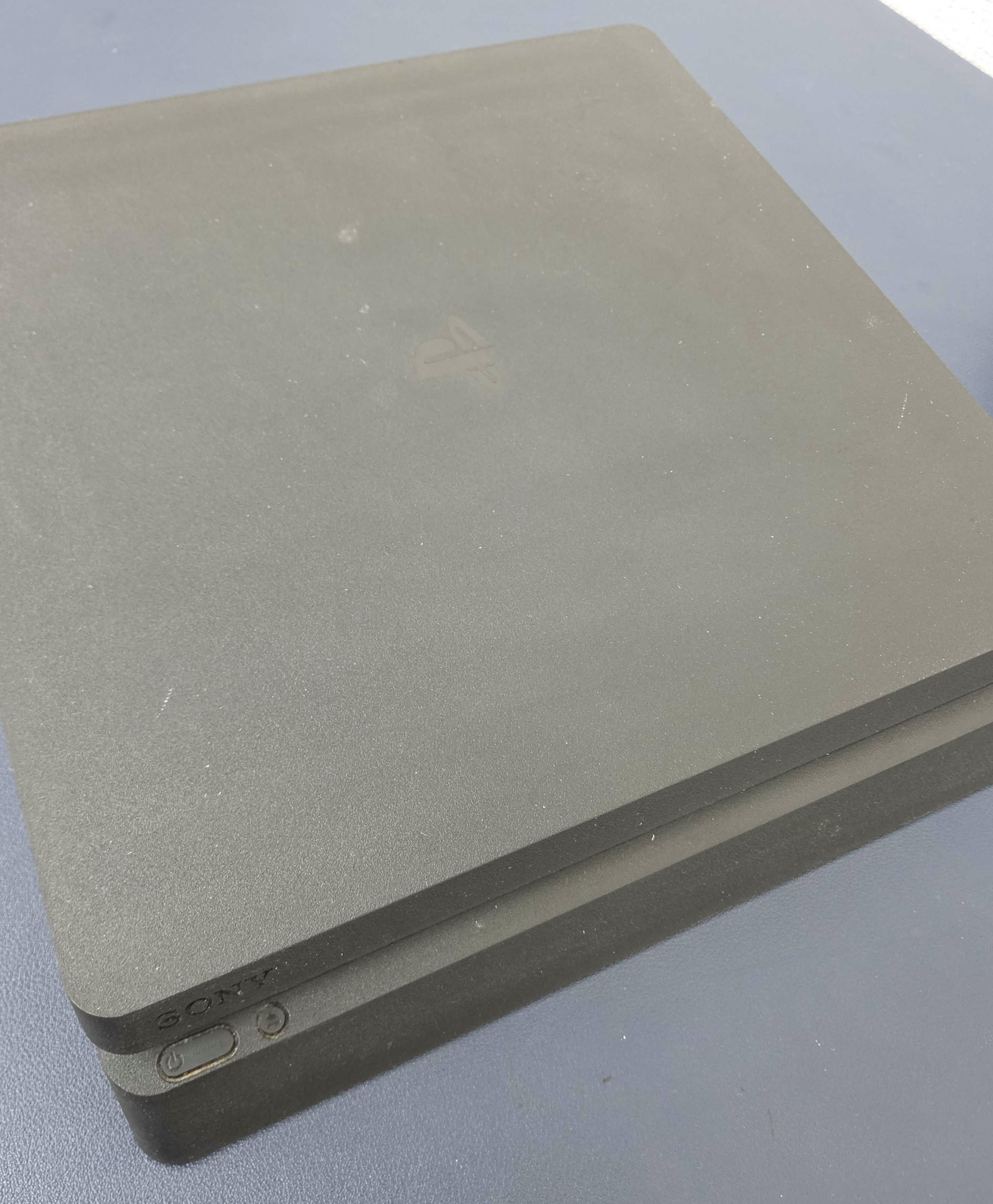 PS4slim 豊川 PS4 PlayStation ゲーム機 修理 ゲーム機修理 電源落ちる 豊川 豊橋 新城 蒲郡 湖西 浜松