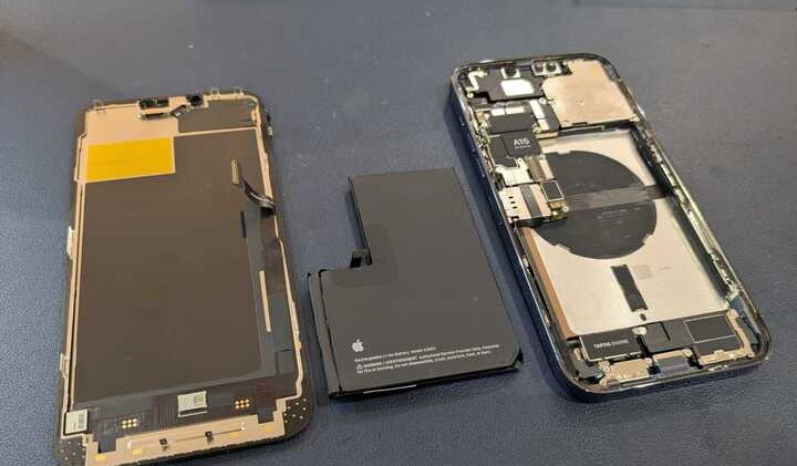 豊田市】iPhone13 Pro Maxの画面交換・バッテリー交換を行いました