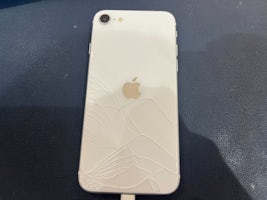 iPhone SE2 背面修理 【豊田】