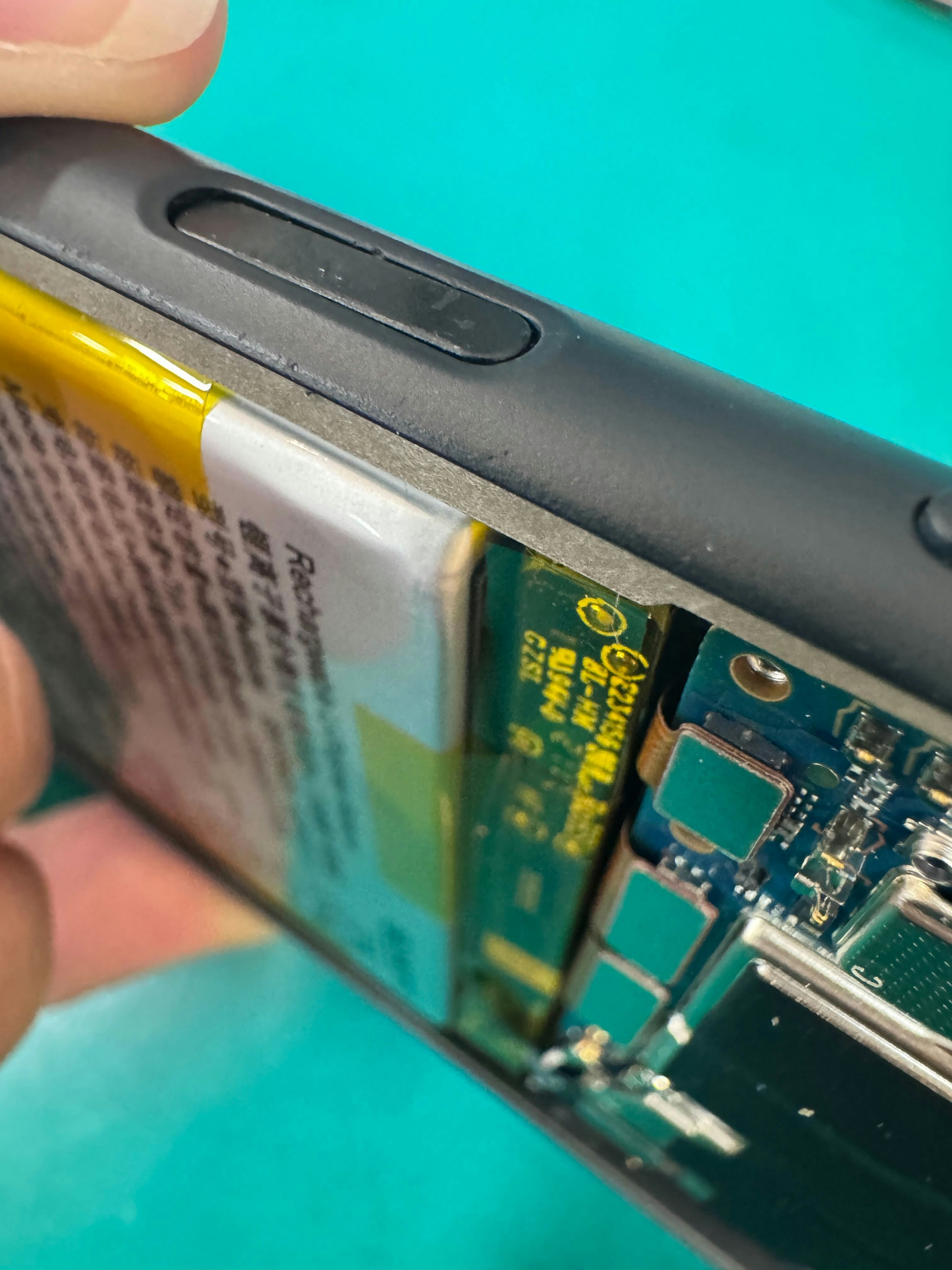 Xperia10Ⅲ 電源ボタン修理