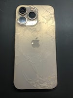 【一宮市】iPhone iPhone 13pro 背面割れ　背面交換　木曽川　テラスウォーク一宮店