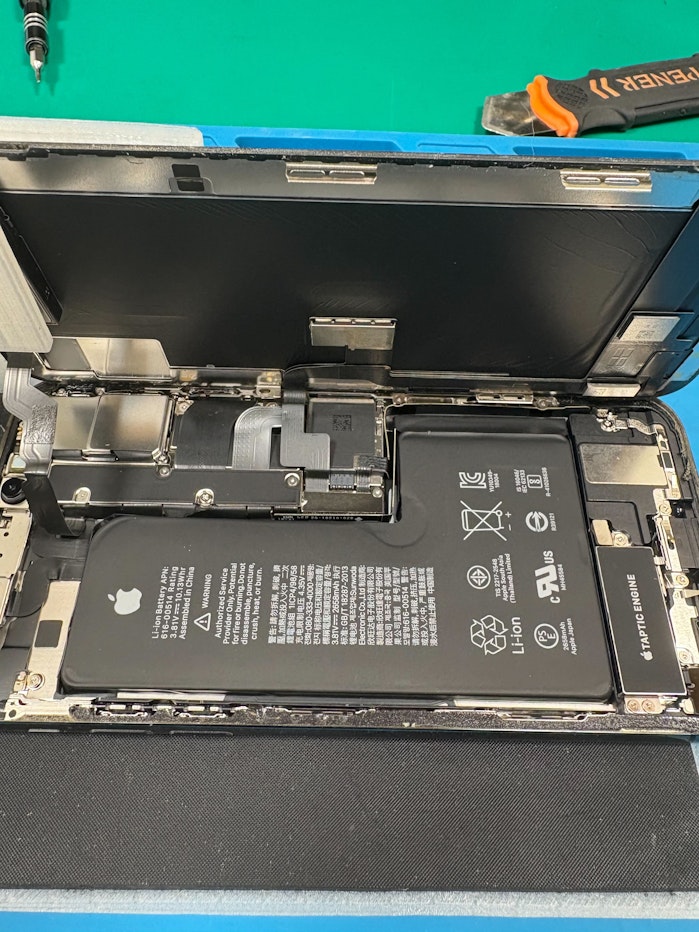 iPhone　バッテリー　豊橋