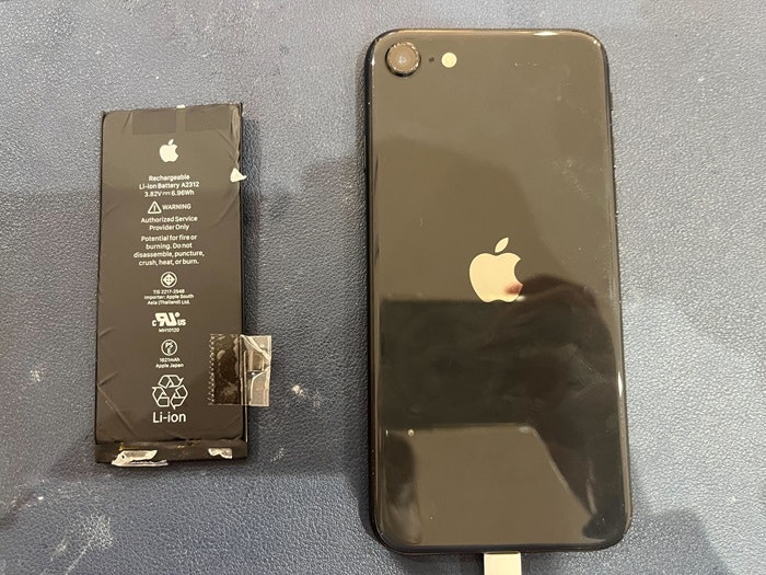 iPhone SE2　バッテリー交換　バッテリー修理　