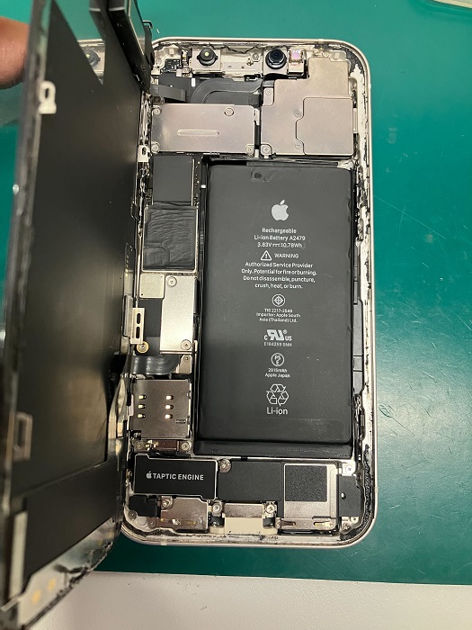 小牧市】iPhone12 バッテリー(電池交換) のご相談・修理 105store 小牧