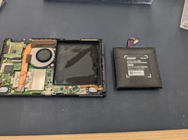 【豊川市】Nintendo Switchのバッテリー膨張修理は即日対応可能！データそのまま・安心修理ならまちスマ豊川店