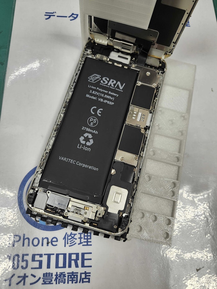 iphone6splus　バッテリー膨張　バッテリー修理　バッテリー交換