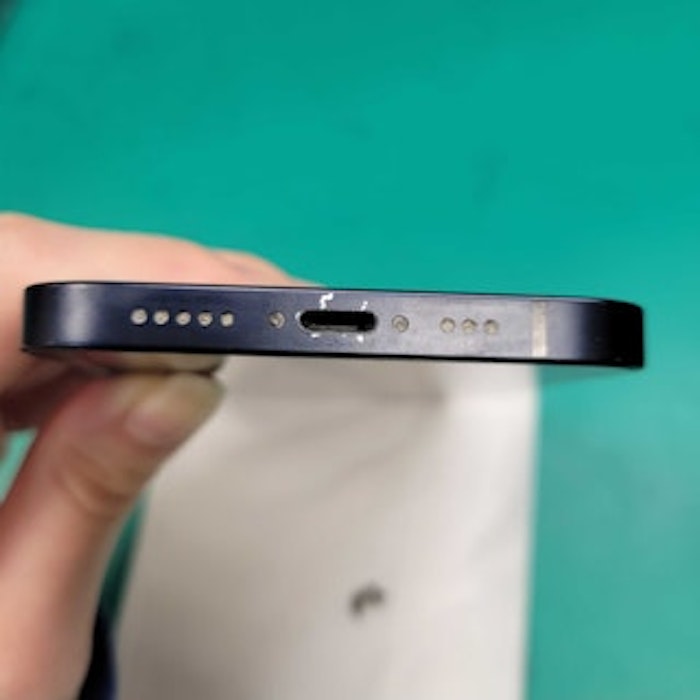 iPhone　充電ドック修理　充電口修理　iPhone修理　豊川市