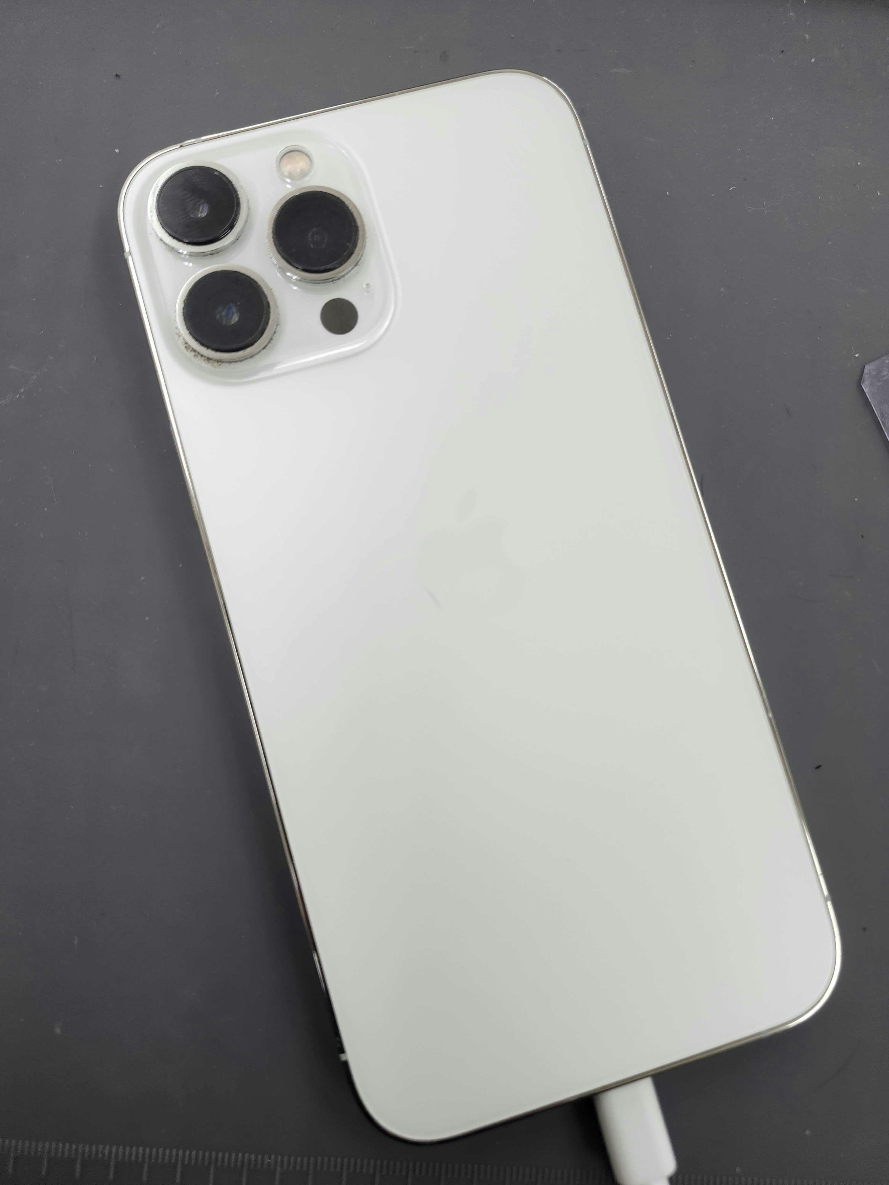 iPhone13ProMax　豊川市　iPhone　修理　スマホ修理　ドック交換　充電口交換　豊川　豊橋　新城　蒲郡　湖西　浜松