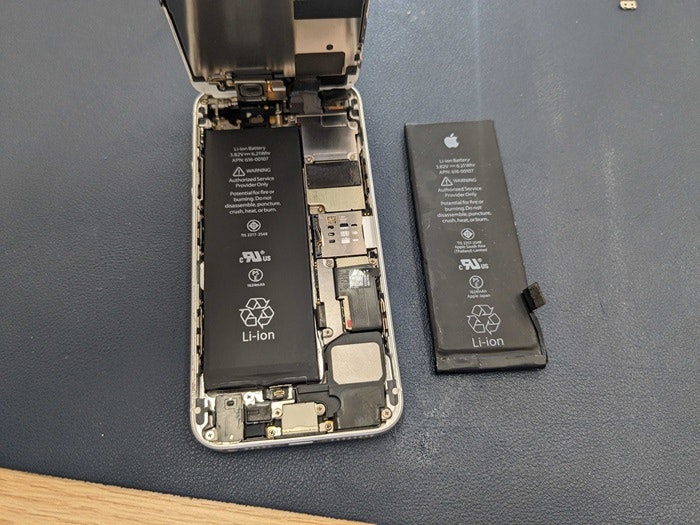 iPhoneSE バッテリー交換　バッテリー修理 