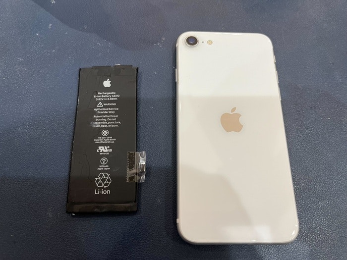iPhone SE2　バッテリー交換　バッテリー修理　