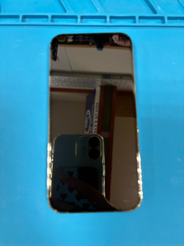 iPhone13Pro　バッテリー交換　即日