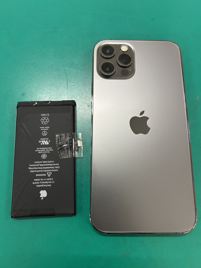 iPhone修理　アイフォン12　電池　バッテリー