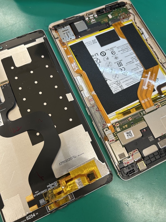 HUAWEI　タブレット　バッテリー交換　Media Pad M3