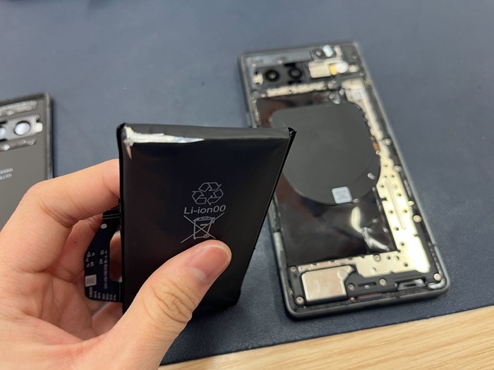 Pixel 7a バッテリー膨張　Pixel　Pixel修理　バッテリー交換　バッテリー修理　ピクセル修理　充電持ち
